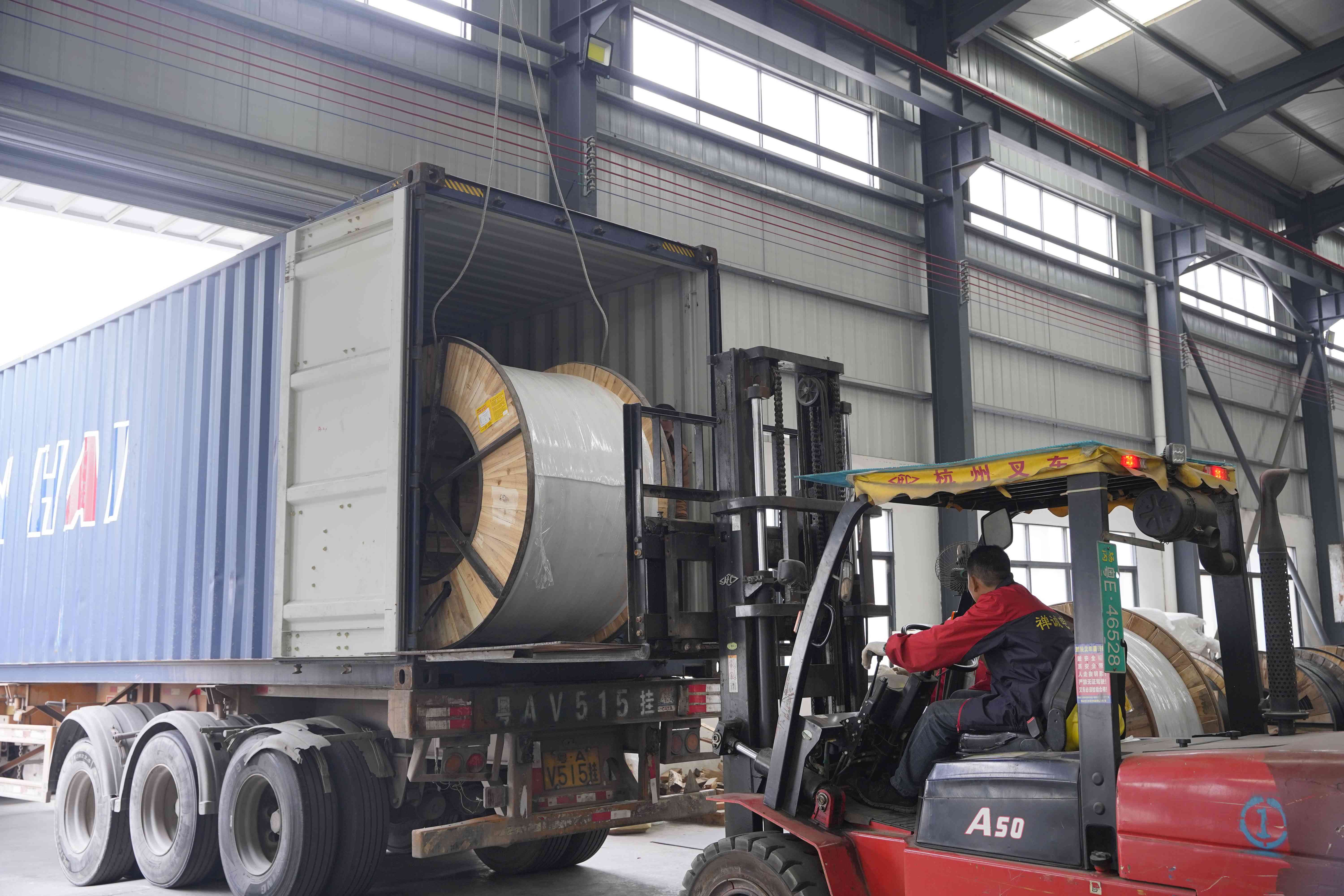 粵佳信電纜柬埔寨訂單順利發(fā)貨，國(guó)際市場(chǎng)拓展再進(jìn)一程！