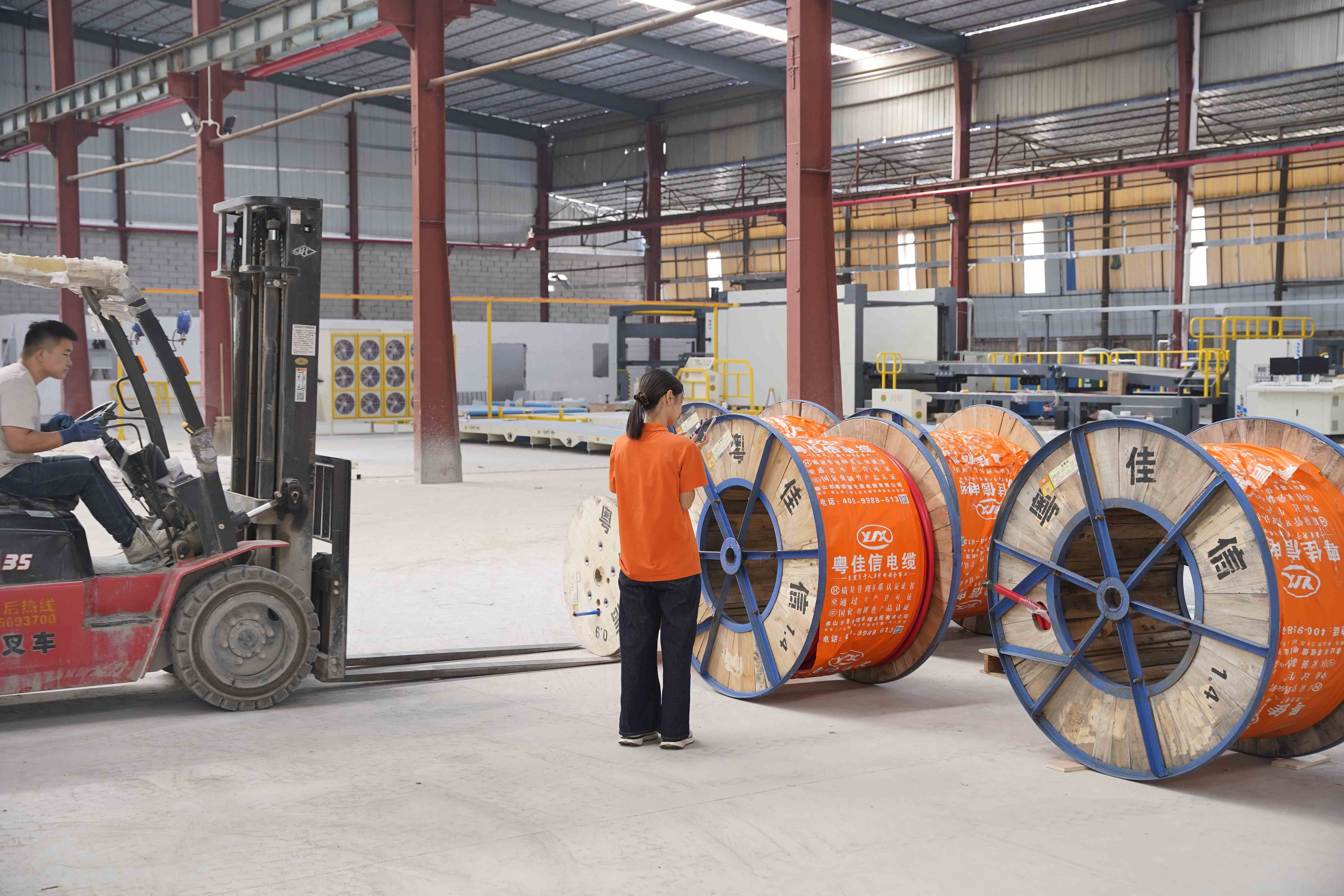 工廠大型車間電力電纜選購(gòu)的四大關(guān)鍵